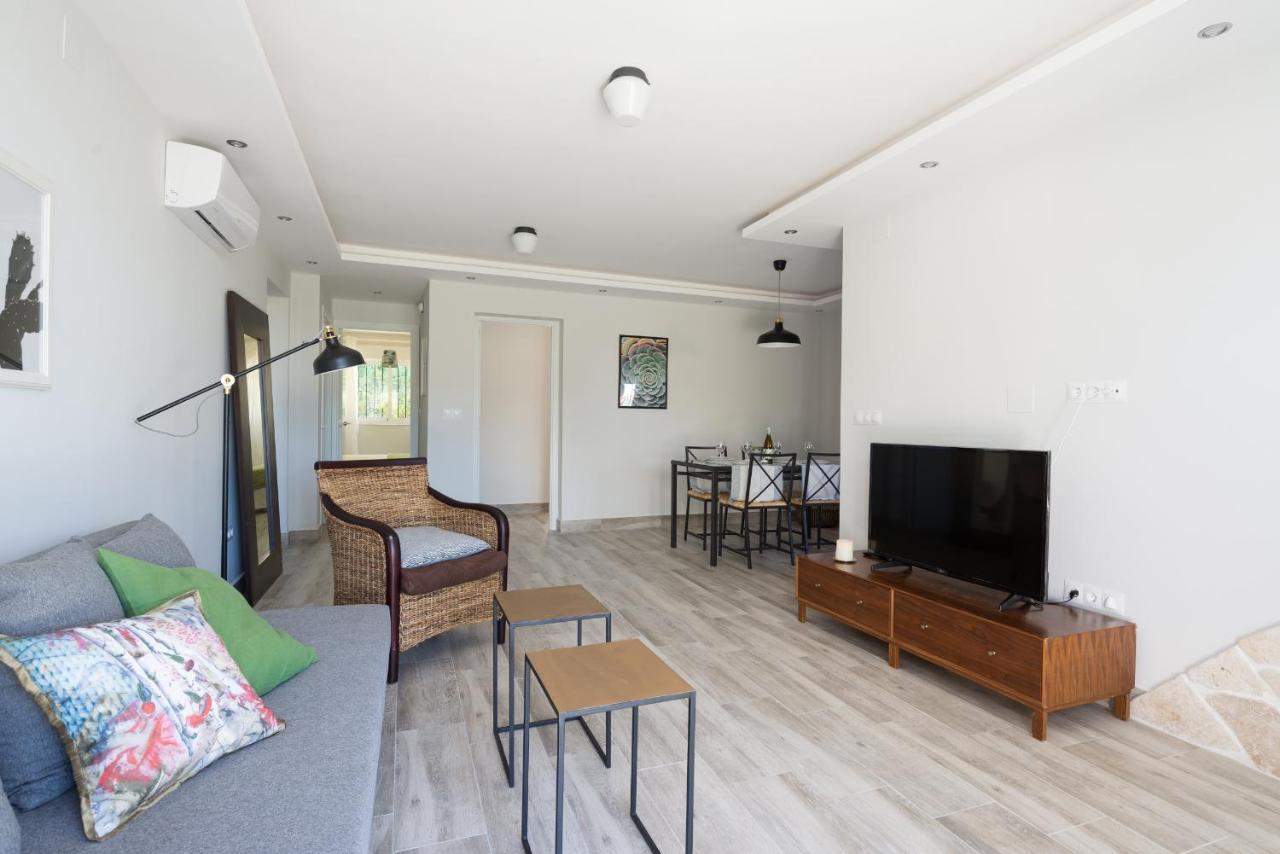 Malagasuite House Pool Fuengirola Bagian luar foto