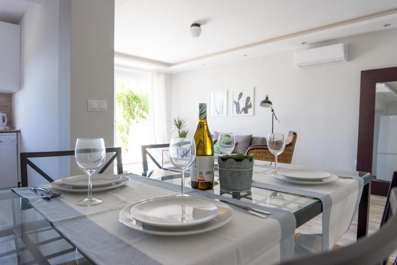 Malagasuite House Pool Fuengirola Bagian luar foto